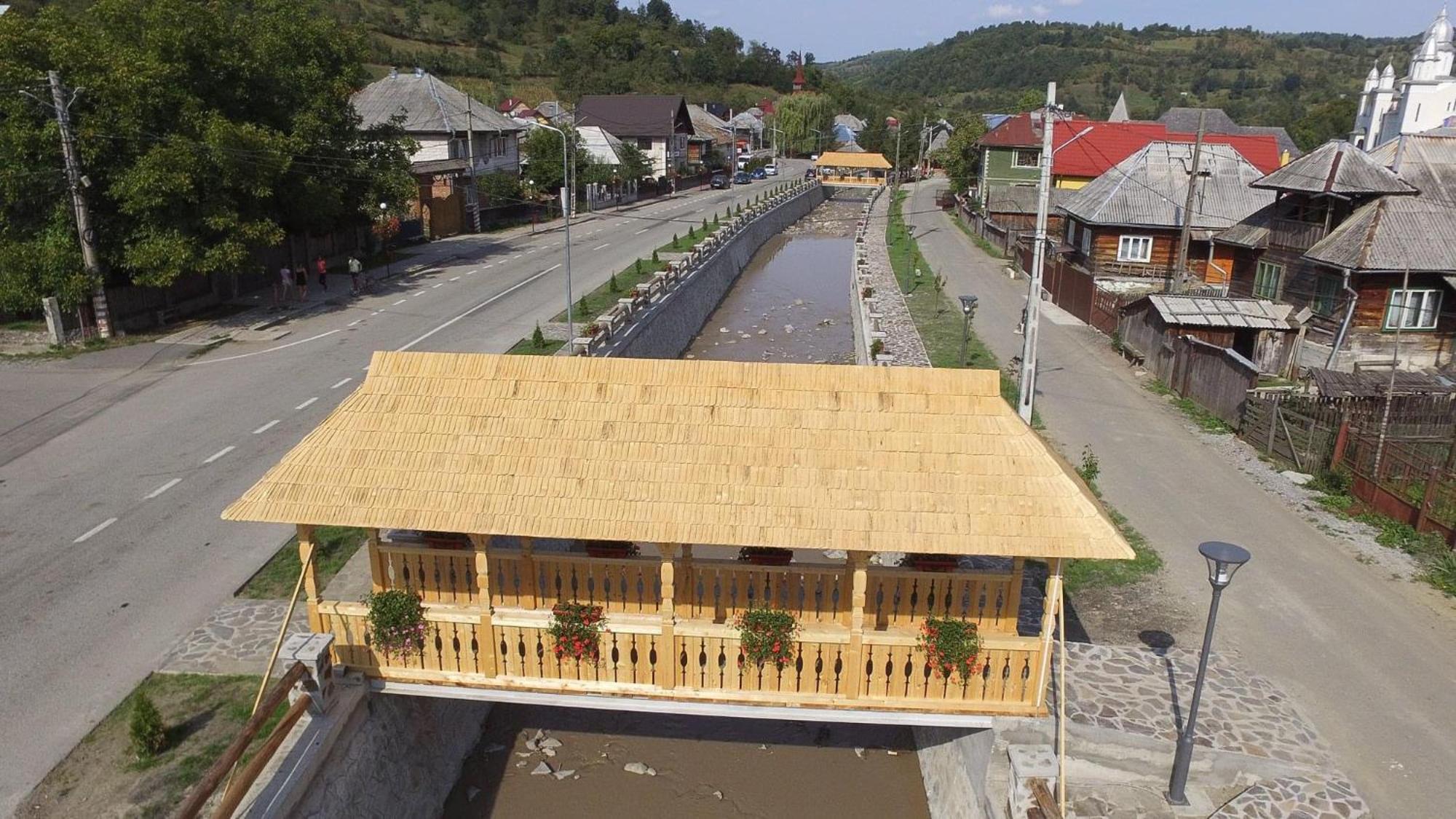 Pensiunea Suci Botiza Exterior photo