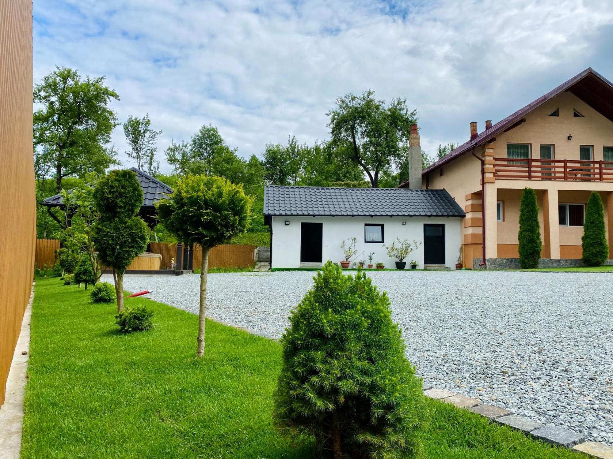 Pensiunea Suci Botiza Exterior photo